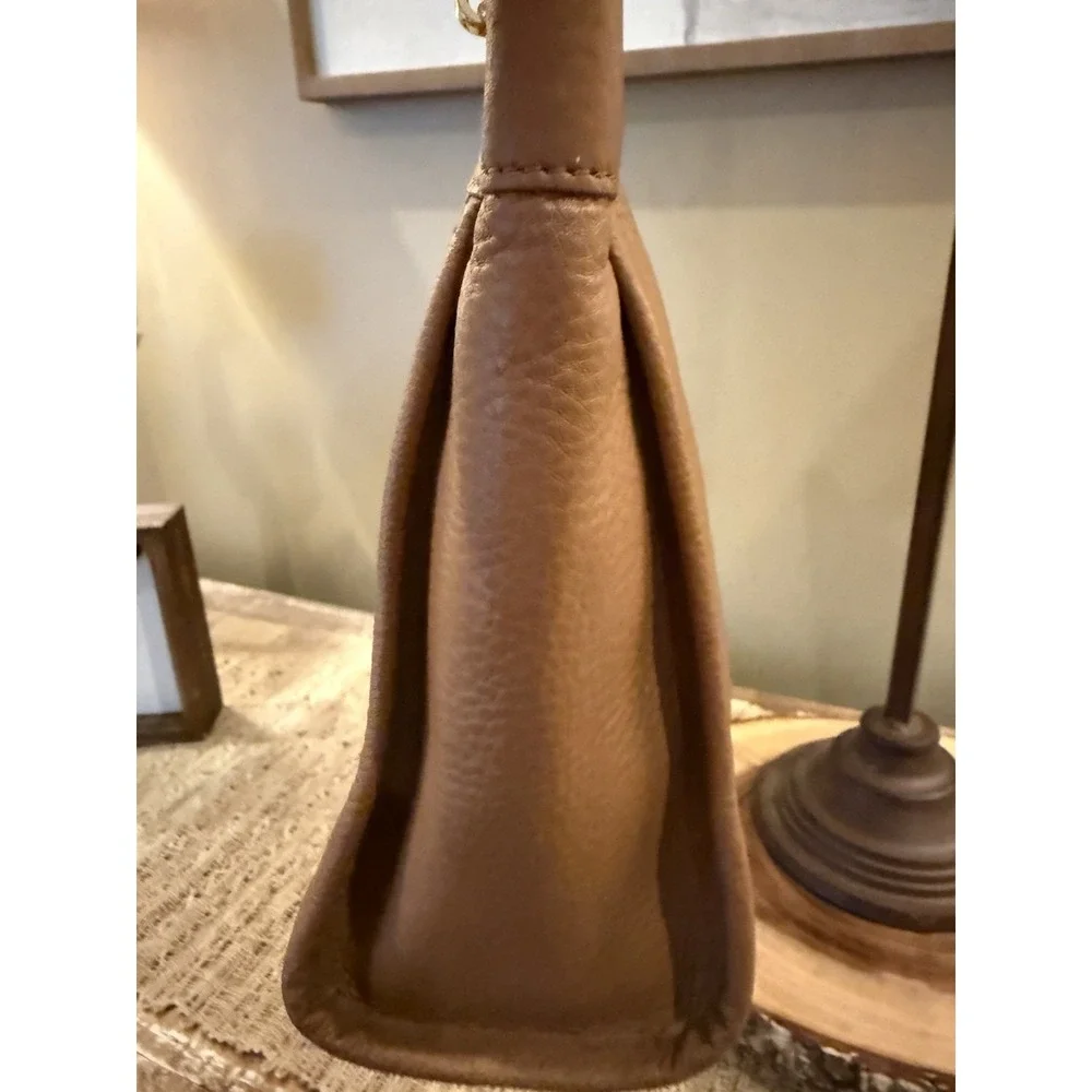 Tory Burch Britten Bark Tan Pebbled Leather Small Slouchy Chain Tote Bag 445$